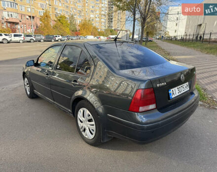 Серый Фольксваген Бора, объемом двигателя 2 л и пробегом 320 тыс. км за 2800 $, фото 6 на Automoto.ua