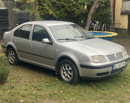 Серый Фольксваген Бора, объемом двигателя 1.6 л и пробегом 369 тыс. км за 3300 $, фото 6 на Automoto.ua