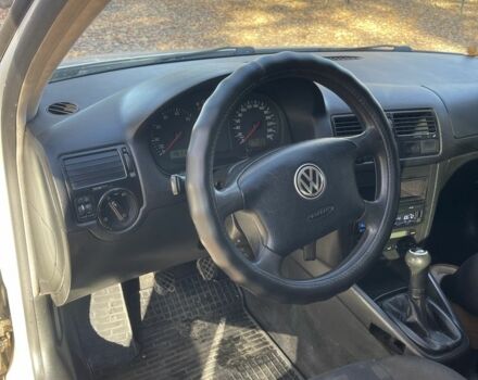 Фольксваген Бора 1999 в Черкассах на Automoto.ua Серый Фольксваген Бора, объемом двигателя 2 л и пробегом 275 тыс. км за 3700 $, фото 5 на Automoto.ua