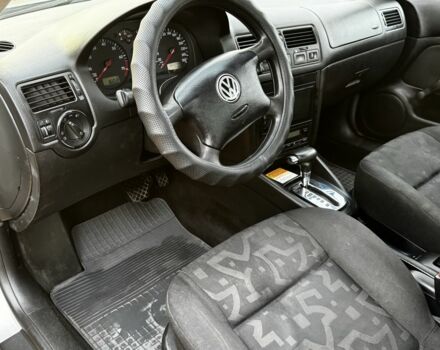 Серый Фольксваген Бора, объемом двигателя 1.6 л и пробегом 184 тыс. км за 4900 $, фото 4 на Automoto.ua