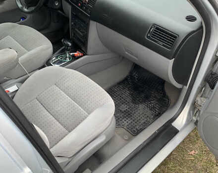 Серый Фольксваген Бора, объемом двигателя 2 л и пробегом 205 тыс. км за 4600 $, фото 6 на Automoto.ua