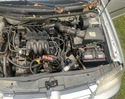 Серый Фольксваген Бора, объемом двигателя 1.6 л и пробегом 369 тыс. км за 3300 $, фото 2 на Automoto.ua