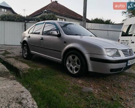 Сірий Фольксваген Бора, об'ємом двигуна 1.6 л та пробігом 360 тис. км за 4200 $, фото 11 на Automoto.ua