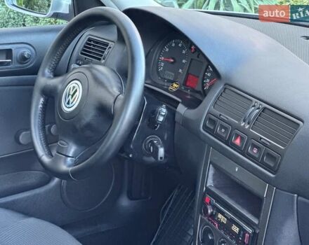 Серый Фольксваген Бора, объемом двигателя 1.6 л и пробегом 140 тыс. км за 4599 $, фото 87 на Automoto.ua