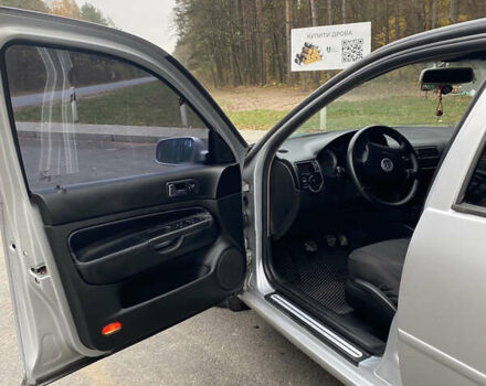 Серый Фольксваген Бора, объемом двигателя 1.9 л и пробегом 300 тыс. км за 4300 $, фото 4 на Automoto.ua