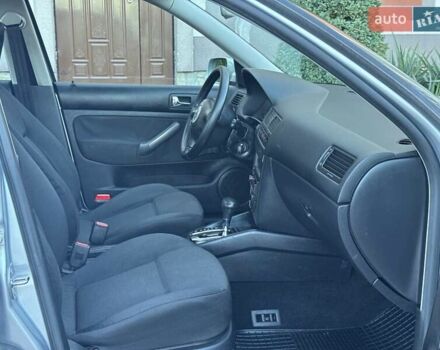 Серый Фольксваген Бора, объемом двигателя 1.6 л и пробегом 140 тыс. км за 4599 $, фото 81 на Automoto.ua