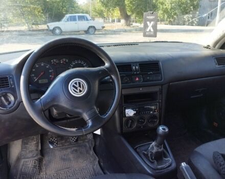 Серый Фольксваген Бора, объемом двигателя 1.6 л и пробегом 255 тыс. км за 1400 $, фото 10 на Automoto.ua