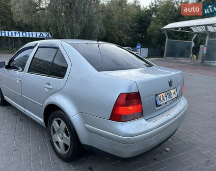 Сірий Фольксваген Бора, об'ємом двигуна 1.6 л та пробігом 263 тис. км за 3950 $, фото 3 на Automoto.ua