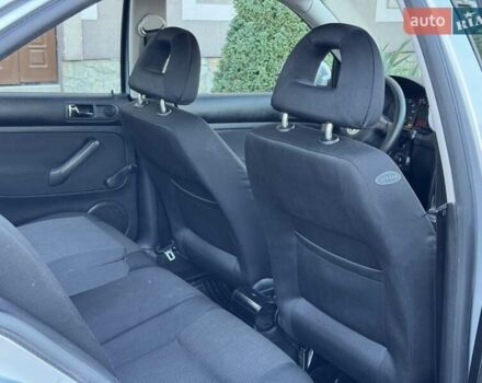 Серый Фольксваген Бора, объемом двигателя 1.6 л и пробегом 140 тыс. км за 4599 $, фото 94 на Automoto.ua