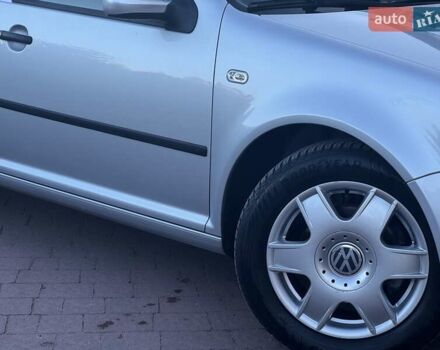 Серый Фольксваген Бора, объемом двигателя 1.6 л и пробегом 140 тыс. км за 4599 $, фото 23 на Automoto.ua