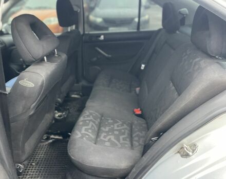 Сірий Фольксваген Бора, об'ємом двигуна 1.4 л та пробігом 250 тис. км за 3500 $, фото 2 на Automoto.ua