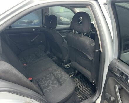 Сірий Фольксваген Бора, об'ємом двигуна 1.4 л та пробігом 250 тис. км за 3500 $, фото 5 на Automoto.ua