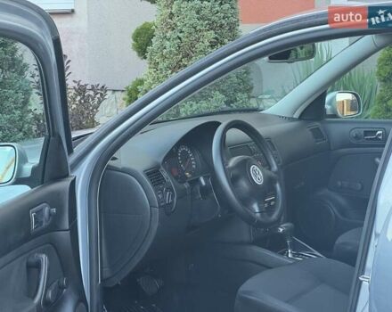 Серый Фольксваген Бора, объемом двигателя 1.6 л и пробегом 140 тыс. км за 4599 $, фото 61 на Automoto.ua