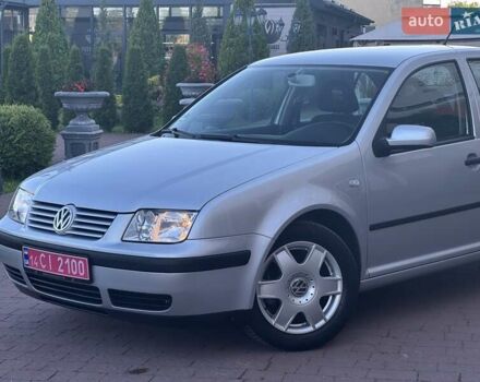 Серый Фольксваген Бора, объемом двигателя 1.6 л и пробегом 140 тыс. км за 4599 $, фото 5 на Automoto.ua