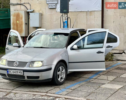 Фольксваген Бора 2000 в Львове на Automoto.ua Серый Фольксваген Бора, объемом двигателя 1.4 л и пробегом 288 тыс. км за 2999 $, фото 6 на Automoto.ua