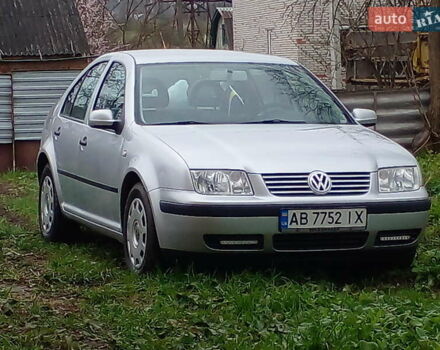 Сірий Фольксваген Бора, об'ємом двигуна 1.6 л та пробігом 198 тис. км за 4500 $, фото 1 на Automoto.ua