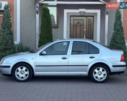 Серый Фольксваген Бора, объемом двигателя 1.6 л и пробегом 140 тыс. км за 4599 $, фото 57 на Automoto.ua