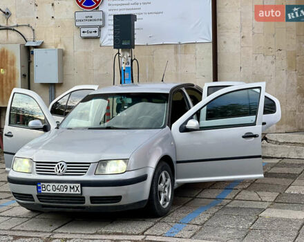 Фольксваген Бора 2000 у Львові на Automoto.ua Сірий Фольксваген Бора, об'ємом двигуна 1.4 л та пробігом 287 тис. км за 3499 $, фото 8 на Automoto.ua