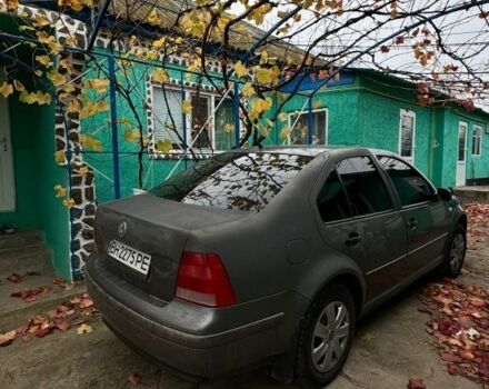 Серый Фольксваген Бора, объемом двигателя 1.6 л и пробегом 290 тыс. км за 3000 $, фото 2 на Automoto.ua