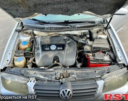 Сірий Фольксваген Бора, об'ємом двигуна 1.6 л та пробігом 275 тис. км за 3100 $, фото 8 на Automoto.ua