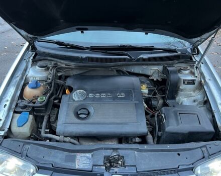 Сірий Фольксваген Бора, об'ємом двигуна 1.6 л та пробігом 259 тис. км за 4250 $, фото 7 на Automoto.ua