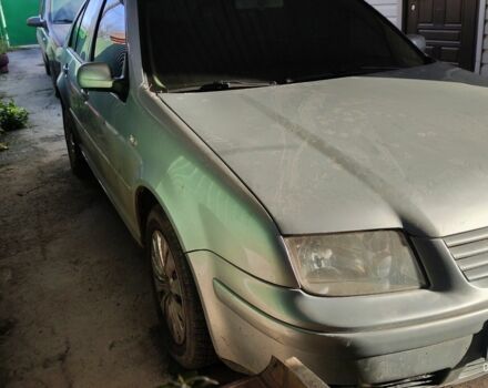 Серый Фольксваген Бора, объемом двигателя 1.6 л и пробегом 300 тыс. км за 3100 $, фото 4 на Automoto.ua