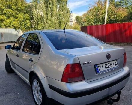 Серый Фольксваген Бора, объемом двигателя 1.6 л и пробегом 307 тыс. км за 4800 $, фото 4 на Automoto.ua