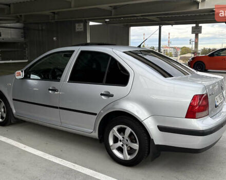 Серый Фольксваген Бора, объемом двигателя 1.6 л и пробегом 273 тыс. км за 4000 $, фото 4 на Automoto.ua