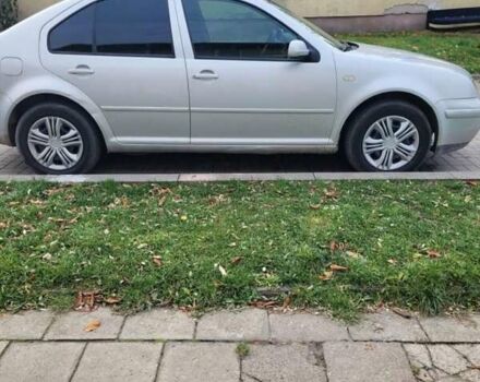 Серый Фольксваген Бора, объемом двигателя 1.6 л и пробегом 270 тыс. км за 2100 $, фото 2 на Automoto.ua