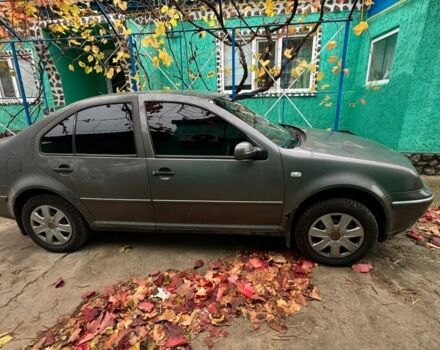 Серый Фольксваген Бора, объемом двигателя 1.6 л и пробегом 290 тыс. км за 3000 $, фото 1 на Automoto.ua