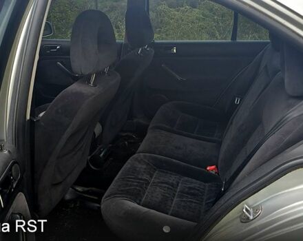 Серый Фольксваген Бора, объемом двигателя 1.6 л и пробегом 355 тыс. км за 2700 $, фото 5 на Automoto.ua