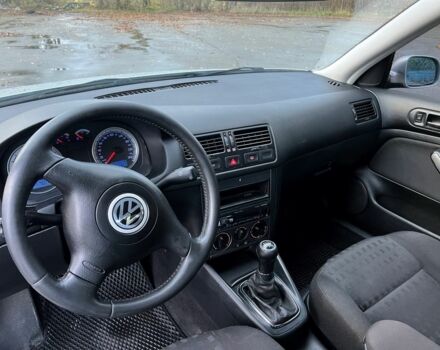 Сірий Фольксваген Бора, об'ємом двигуна 1.6 л та пробігом 259 тис. км за 4250 $, фото 5 на Automoto.ua