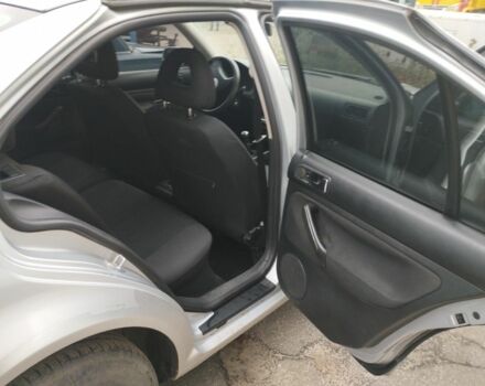 Серый Фольксваген Бора, объемом двигателя 1.6 л и пробегом 220 тыс. км за 2700 $, фото 2 на Automoto.ua