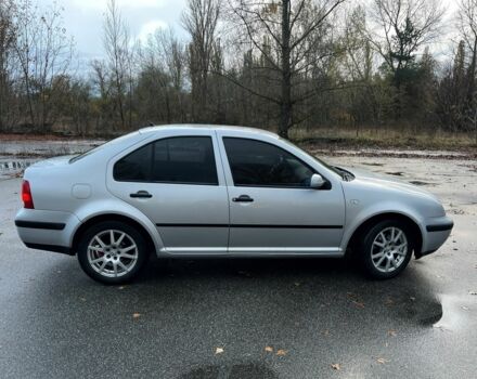 Сірий Фольксваген Бора, об'ємом двигуна 1.6 л та пробігом 259 тис. км за 4250 $, фото 3 на Automoto.ua