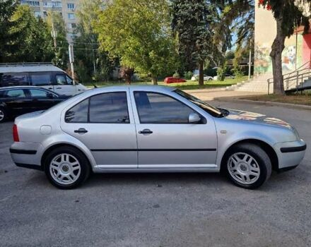 Серый Фольксваген Бора, объемом двигателя 1.6 л и пробегом 307 тыс. км за 4800 $, фото 9 на Automoto.ua