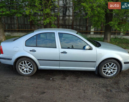 Сірий Фольксваген Бора, об'ємом двигуна 1.6 л та пробігом 144 тис. км за 5100 $, фото 2 на Automoto.ua