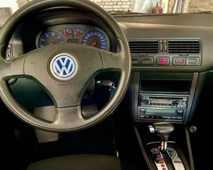 Сірий Фольксваген Бора, об'ємом двигуна 1.6 л та пробігом 115 тис. км за 4000 $, фото 5 на Automoto.ua