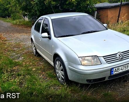 Серый Фольксваген Бора, объемом двигателя 1.6 л и пробегом 355 тыс. км за 2700 $, фото 4 на Automoto.ua