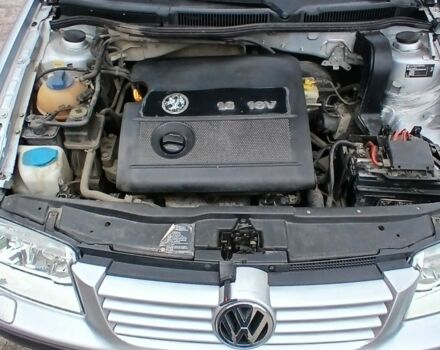 Сірий Фольксваген Бора, об'ємом двигуна 0 л та пробігом 225 тис. км за 4100 $, фото 7 на Automoto.ua