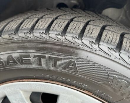 Серый Фольксваген Бора, объемом двигателя 1.6 л и пробегом 143 тыс. км за 3400 $, фото 4 на Automoto.ua