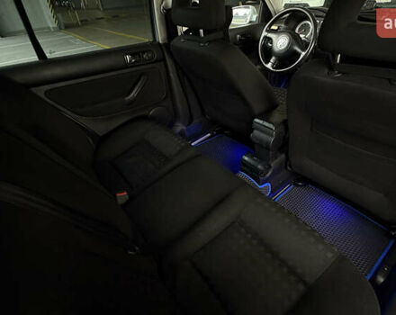 Серый Фольксваген Бора, объемом двигателя 1.6 л и пробегом 273 тыс. км за 4000 $, фото 12 на Automoto.ua