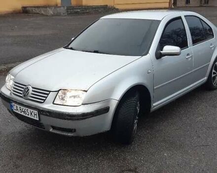 Сірий Фольксваген Бора, об'ємом двигуна 2 л та пробігом 334 тис. км за 4100 $, фото 4 на Automoto.ua