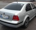 Сірий Фольксваген Бора, об'ємом двигуна 2 л та пробігом 334 тис. км за 4100 $, фото 2 на Automoto.ua