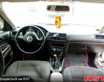 Сірий Фольксваген Бора, об'ємом двигуна 2 л та пробігом 0 тис. км за 3650 $, фото 1 на Automoto.ua