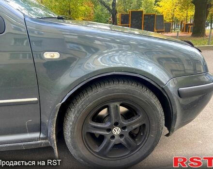 Сірий Фольксваген Бора, об'ємом двигуна 2 л та пробігом 340 тис. км за 4200 $, фото 6 на Automoto.ua