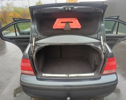 Серый Фольксваген Бора, объемом двигателя 1.9 л и пробегом 308 тыс. км за 2200 $, фото 6 на Automoto.ua