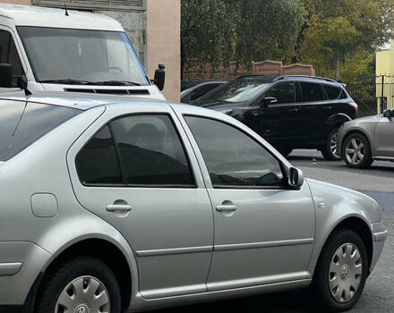 Серый Фольксваген Бора, объемом двигателя 1.6 л и пробегом 234 тыс. км за 4000 $, фото 4 на Automoto.ua