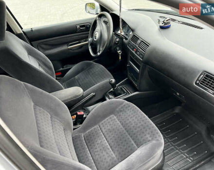 Фольксваген Бора 2002 у Дніпро (Дніпропетровську) на Automoto.ua Сірий Фольксваген Бора, об'ємом двигуна 1.6 л та пробігом 274 тис. км за 4300 $, фото 8 на Automoto.ua