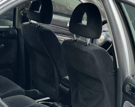 Серый Фольксваген Бора, объемом двигателя 1.6 л и пробегом 234 тыс. км за 4000 $, фото 13 на Automoto.ua