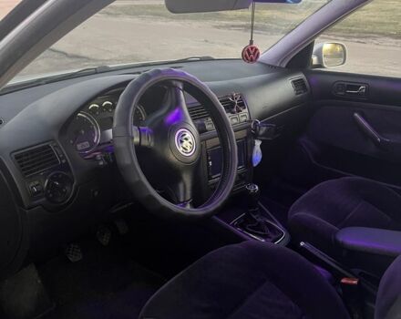 Серый Фольксваген Бора, объемом двигателя 1.6 л и пробегом 343 тыс. км за 3600 $, фото 4 на Automoto.ua